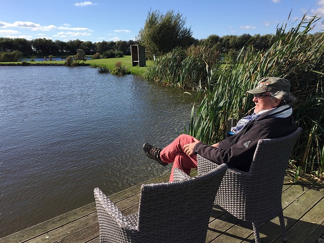 面仍需更加 面仍需更加